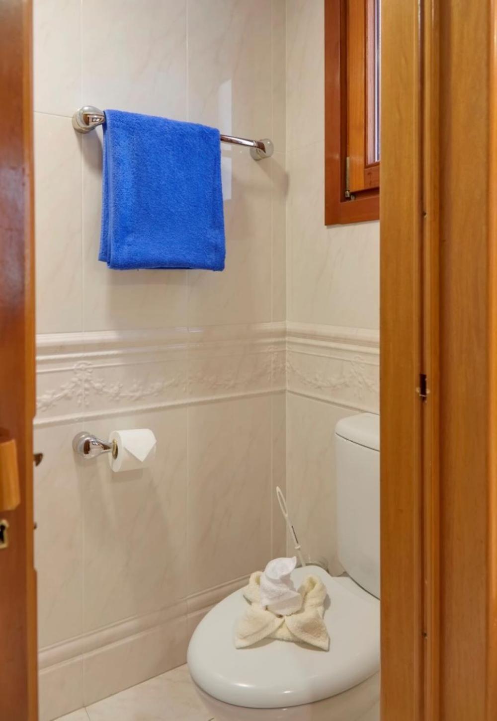 Limassol Beachfront Holiday Villa エクステリア 写真